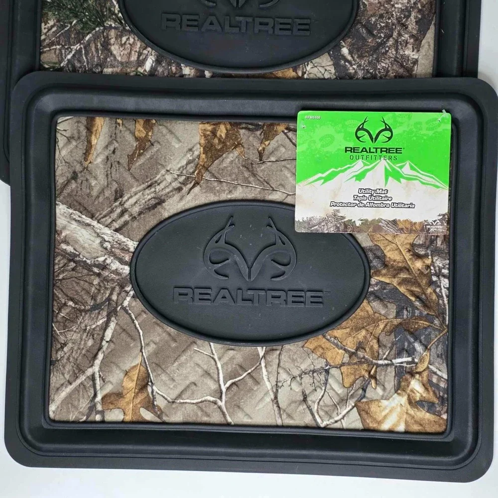 Realtree Outfitters Utility Camo Floor Mats Set of 2 Universal Fit Car Track Mat